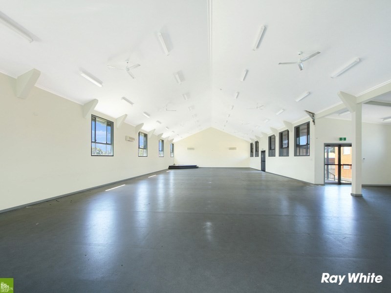 2-10 Bradman Avenue, Warilla NSW 2528