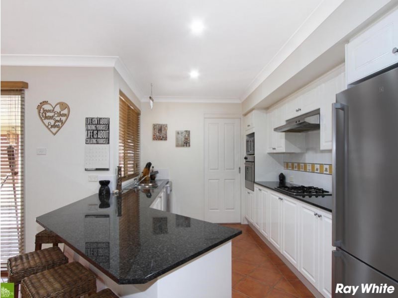 45 Fisher Street, Oak Flats NSW 2529