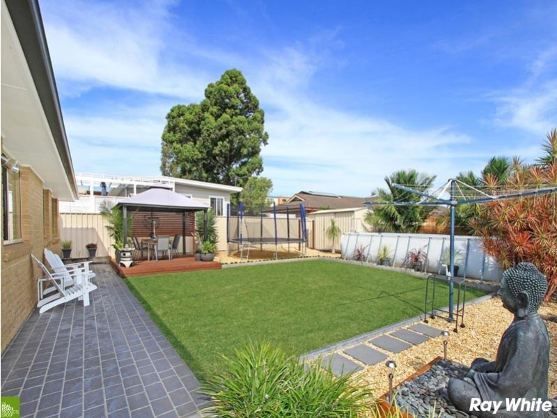 45 Fisher Street, Oak Flats NSW 2529