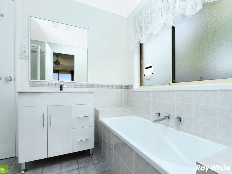 1 Samuel Circuit, Albion Park NSW 2527