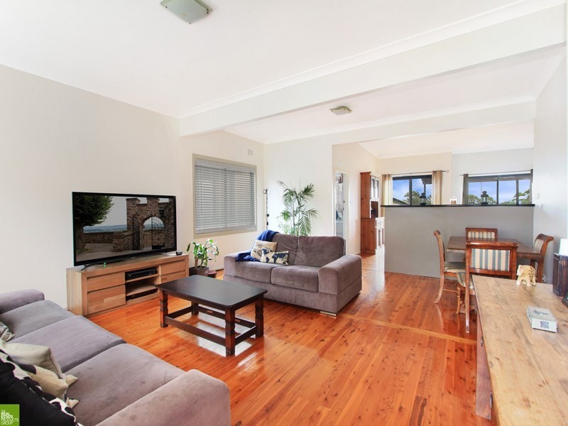 18 Daphne Street, Barrack Heights NSW 2528