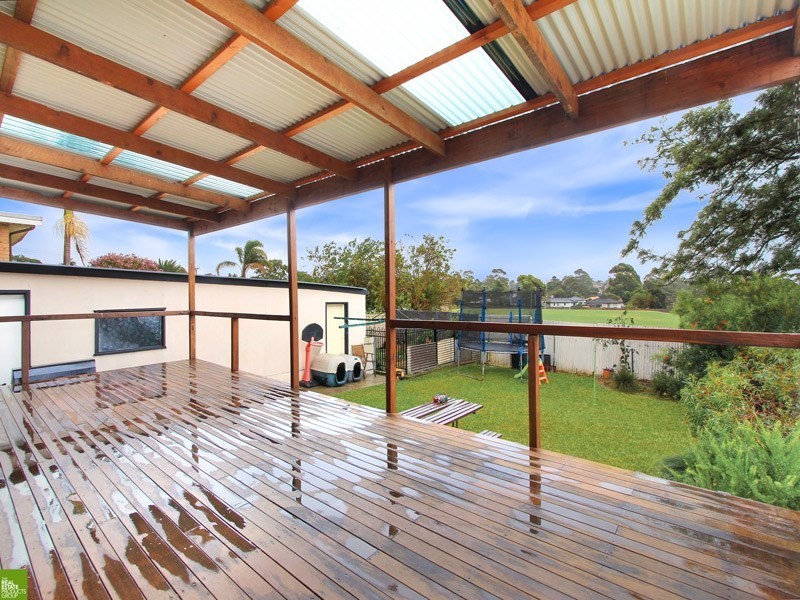 18 Daphne Street, Barrack Heights NSW 2528
