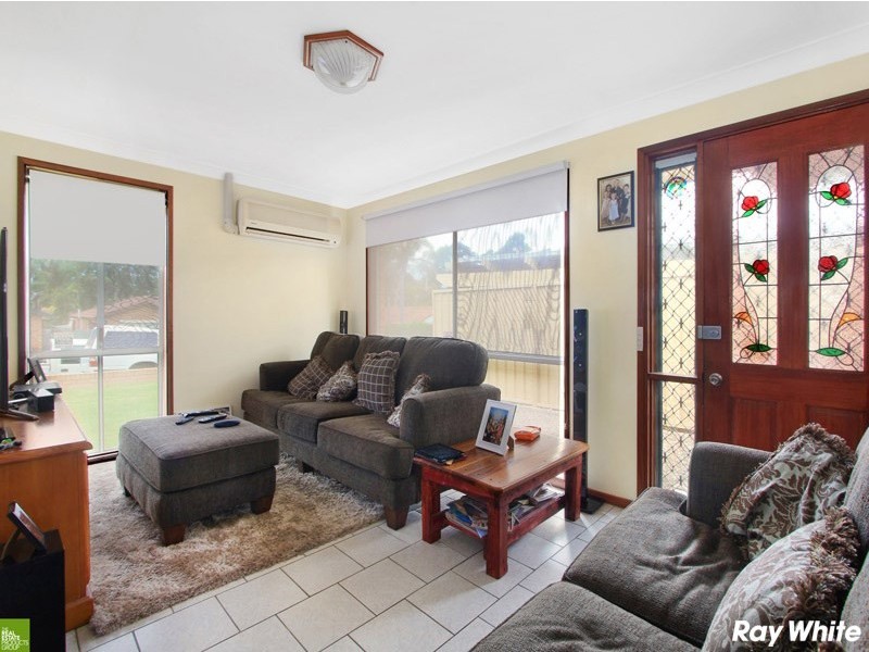 31 Mayfield Circuit, Albion Park NSW 2527