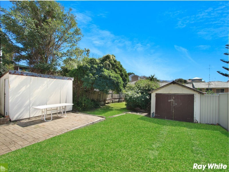 57 Russell Street, Woonona NSW 2517