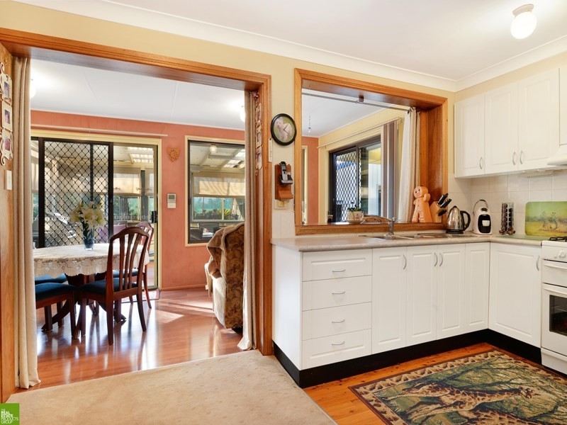 38 Polock Crescent, Albion Park NSW 2527