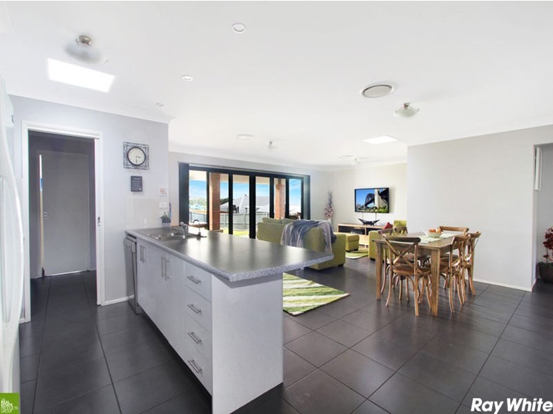 5 Yellow Rock Road, Albion Park NSW 2527