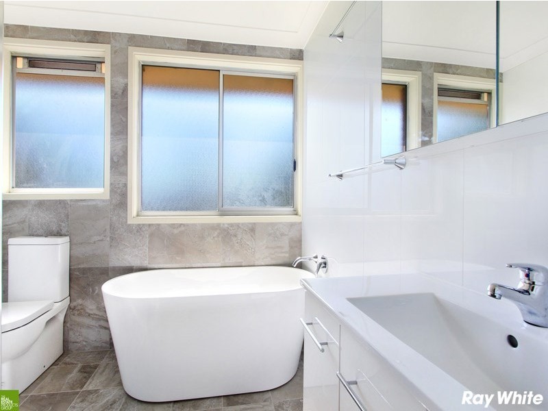 21 Church Street, Albion Park NSW 2527