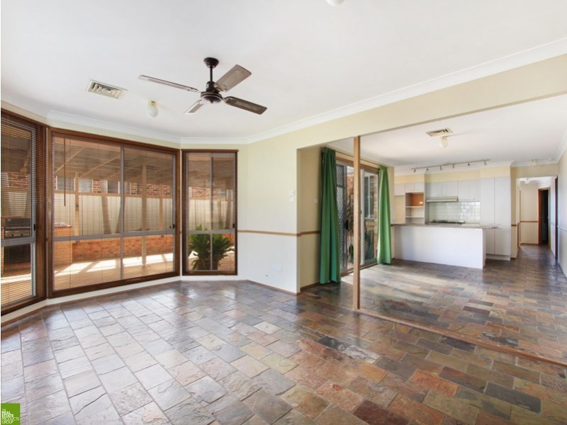 9 Franklin Place, Albion Park NSW 2527