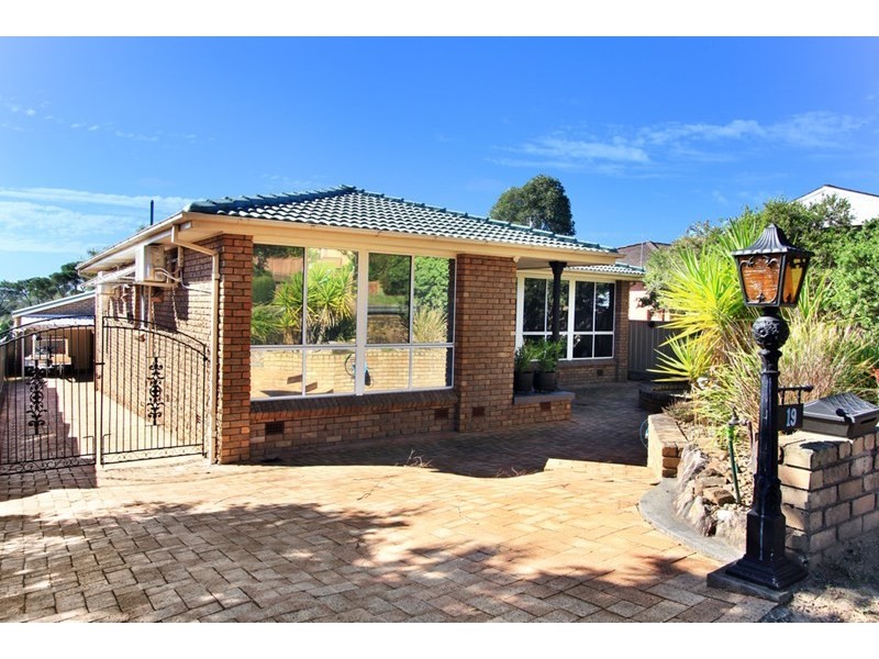 19 Church Street, Albion Park NSW 2527