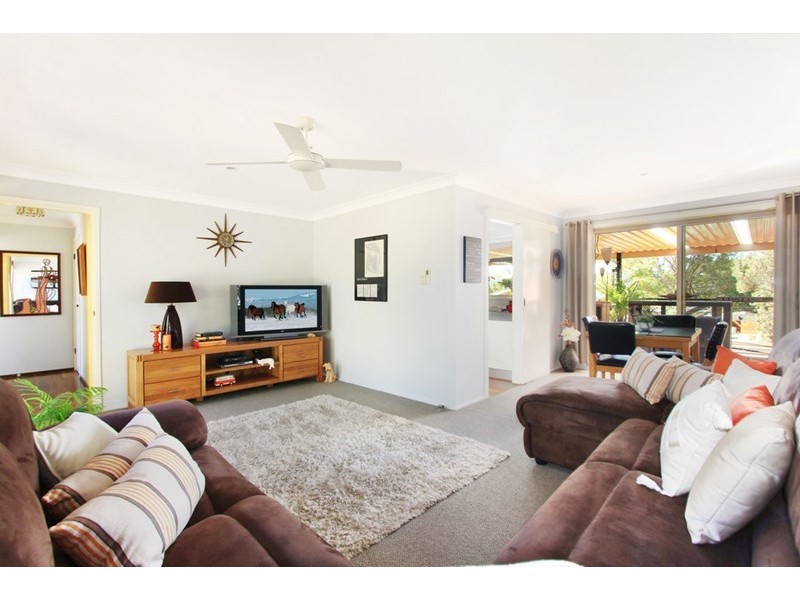 19 Church Street, Albion Park NSW 2527