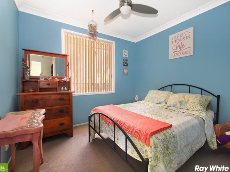 4/17 Tully Crescent, Albion Park NSW 2527