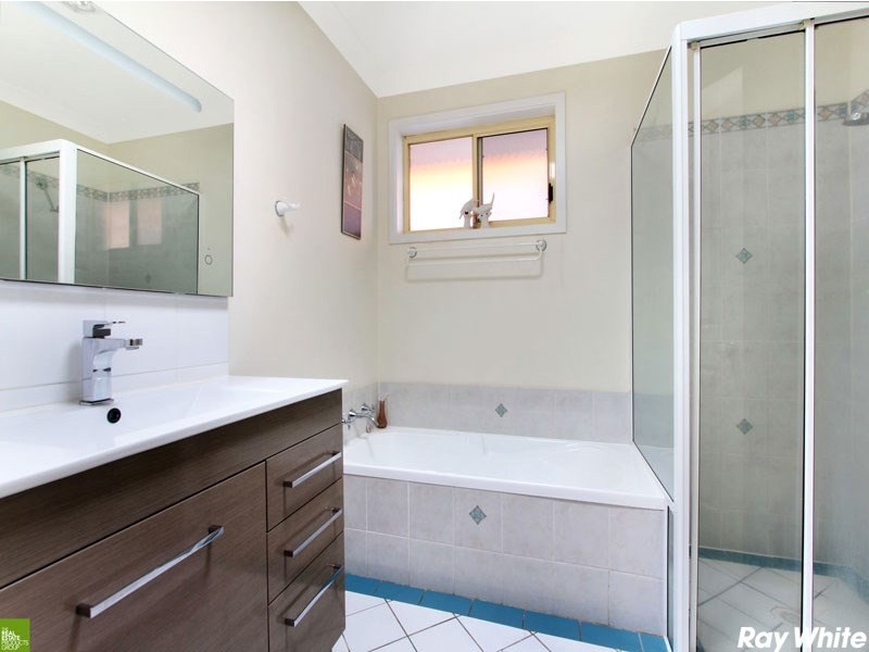4/17 Tully Crescent, Albion Park NSW 2527