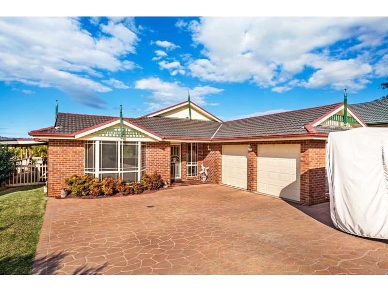23 Huon Crescent, Albion Park NSW 2527