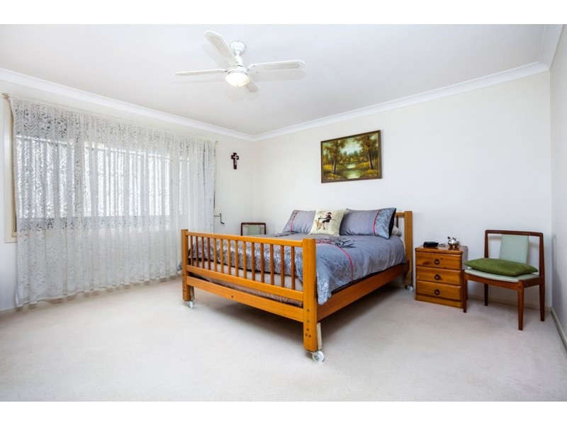 23 Huon Crescent, Albion Park NSW 2527