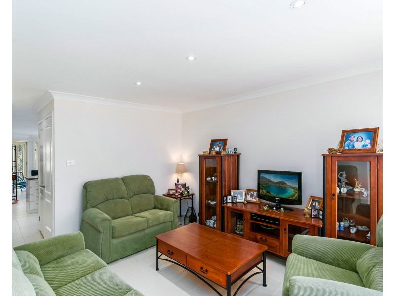 12/2-8 Mountainview Mews, Albion Park NSW 2527