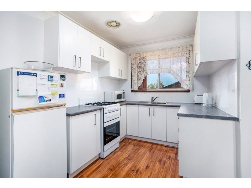 8/6 Macleay Place, Albion Park NSW 2527