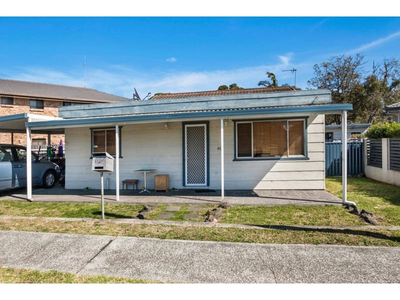 40 Station Road, Albion Park Rail NSW 2527