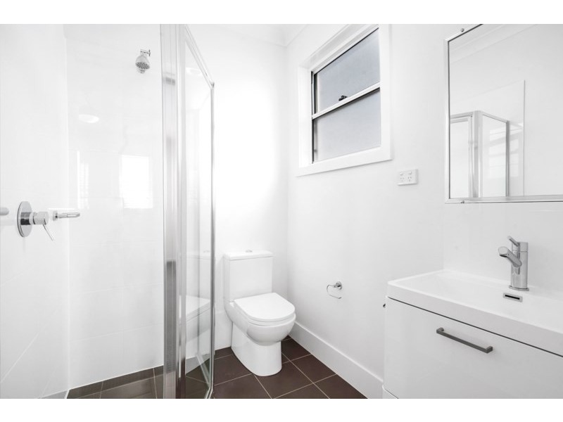 11 Mollymook Street, Albion Park NSW 2527