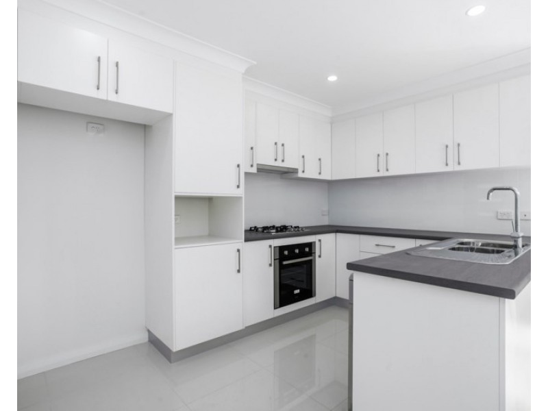 2B King Street, Lake Illawarra NSW 2528