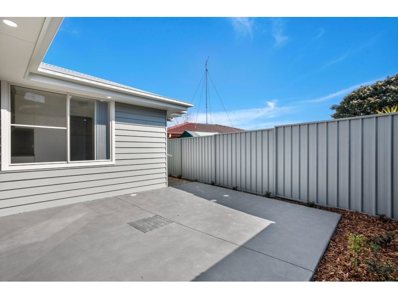 2B King Street, Lake Illawarra NSW 2528