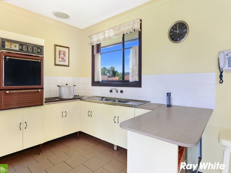 71 Poplar Avenue, Albion Park Rail NSW 2527