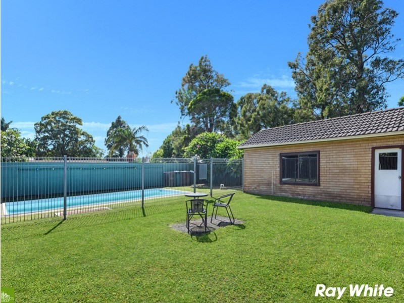 71 Poplar Avenue, Albion Park Rail NSW 2527