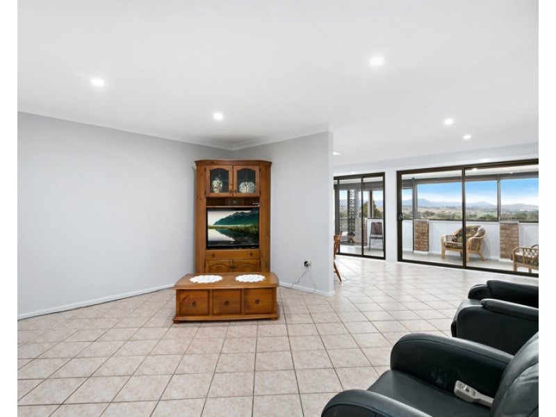 33 Church Street, Albion Park NSW 2527