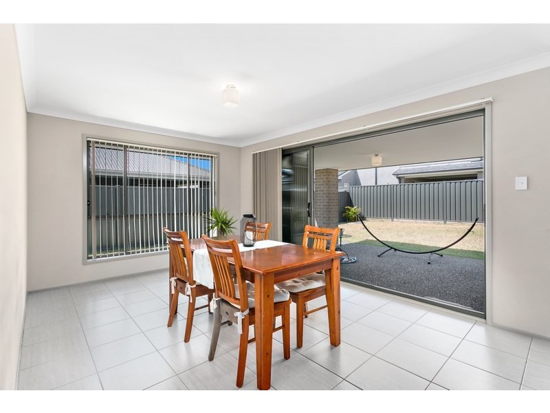 104 Haywards Bay Drive, Haywards Bay NSW 2530