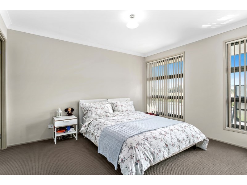 104 Haywards Bay Drive, Haywards Bay NSW 2530