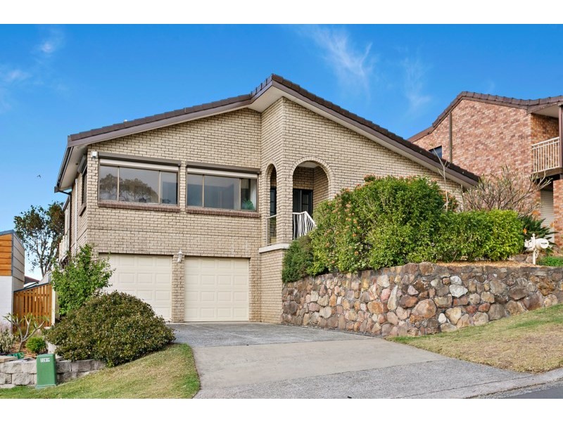 5 Crest Road, Albion Park NSW 2527