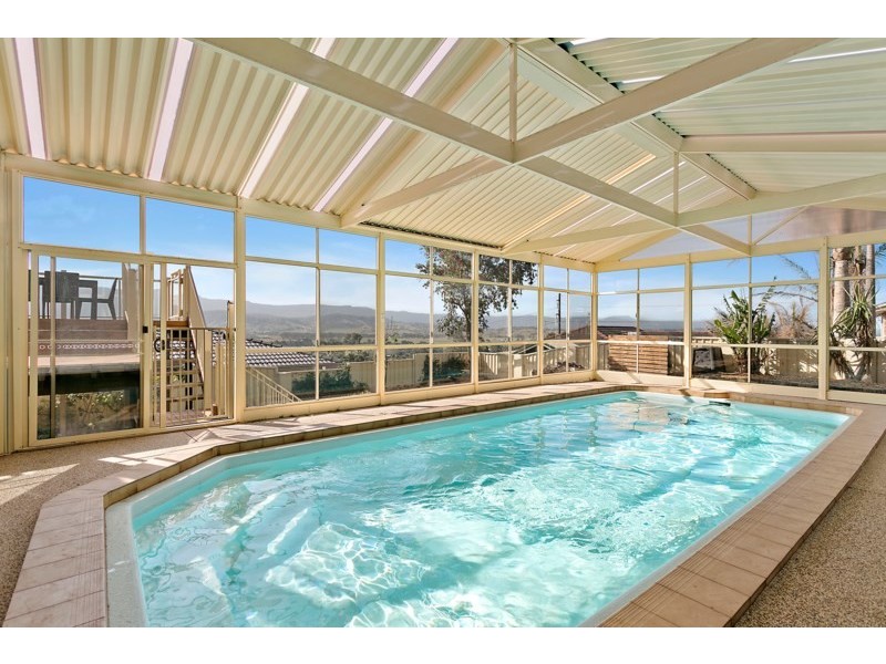 5 Crest Road, Albion Park NSW 2527