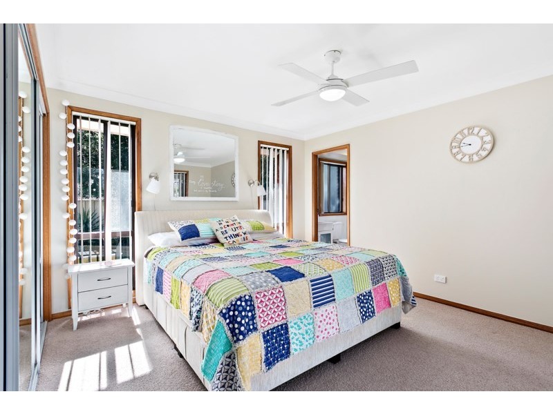 25 Jeffcoat Street, Albion Park NSW 2527