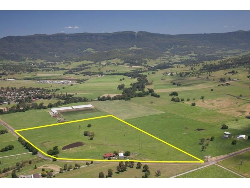 117 Calderwood Road, Albion Park NSW 2527