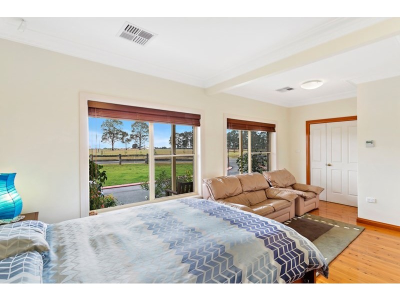 117 Calderwood Road, Albion Park NSW 2527