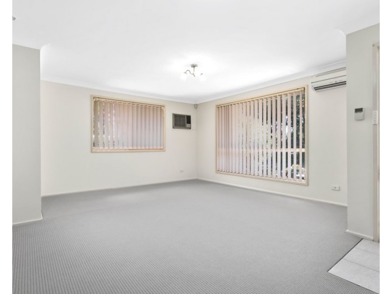2/2 Daintree Drive, Albion Park NSW 2527
