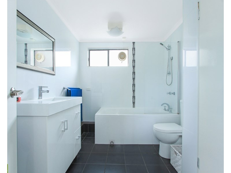 17/27 Osborne Street, Wollongong NSW 2500