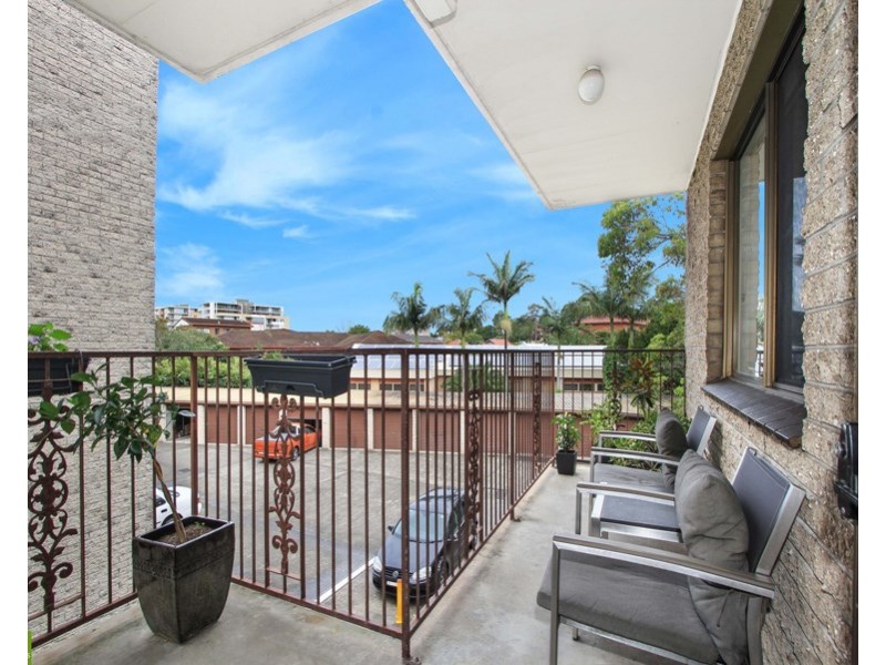 17/27 Osborne Street, Wollongong NSW 2500