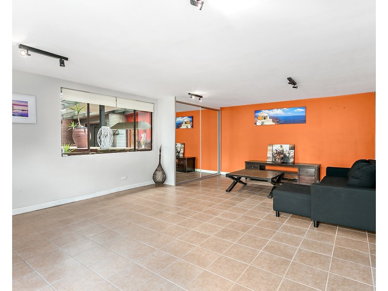 155 Princes Highway, Albion Park Rail NSW 2527