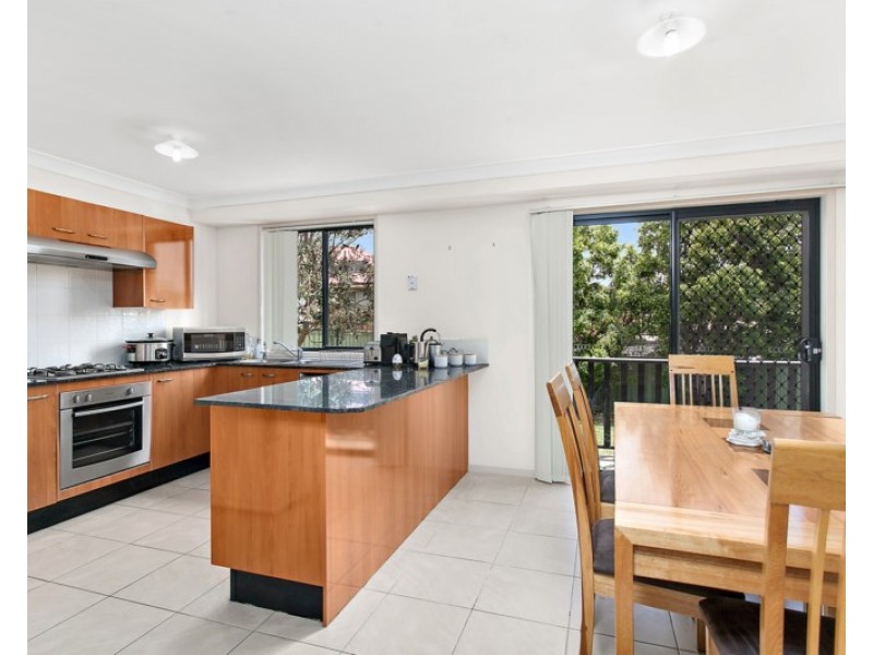 6a Munduran Close, Albion Park NSW 2527