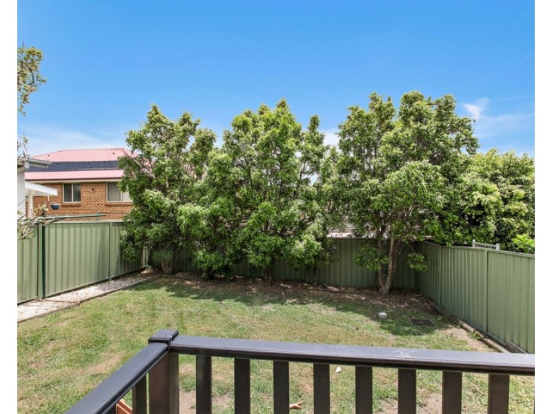 6a Munduran Close, Albion Park NSW 2527