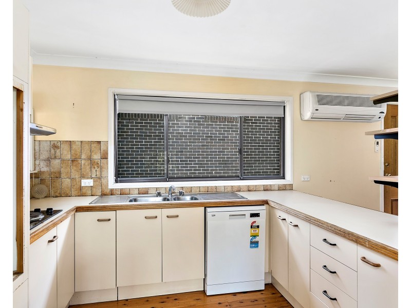 10 Church Street, Albion Park NSW 2527