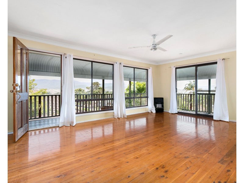 10 Church Street, Albion Park NSW 2527