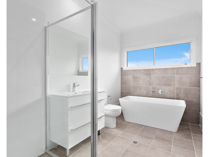 7A Kanahooka Street, Albion Park Rail NSW 2527