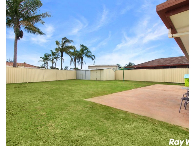 3 Paperbark Street, Albion Park Rail NSW 2527