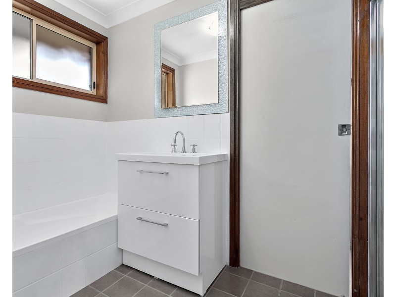 29 Roper Road, Albion Park NSW 2527