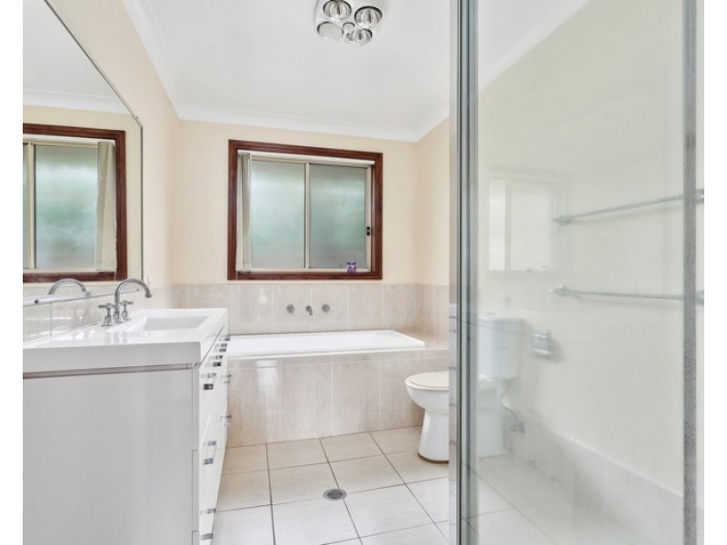 106 Tongarra Road, Albion Park NSW 2527