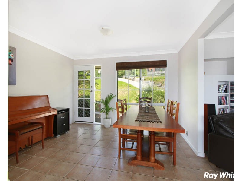 4 Barwon Place, Albion Park NSW 2527