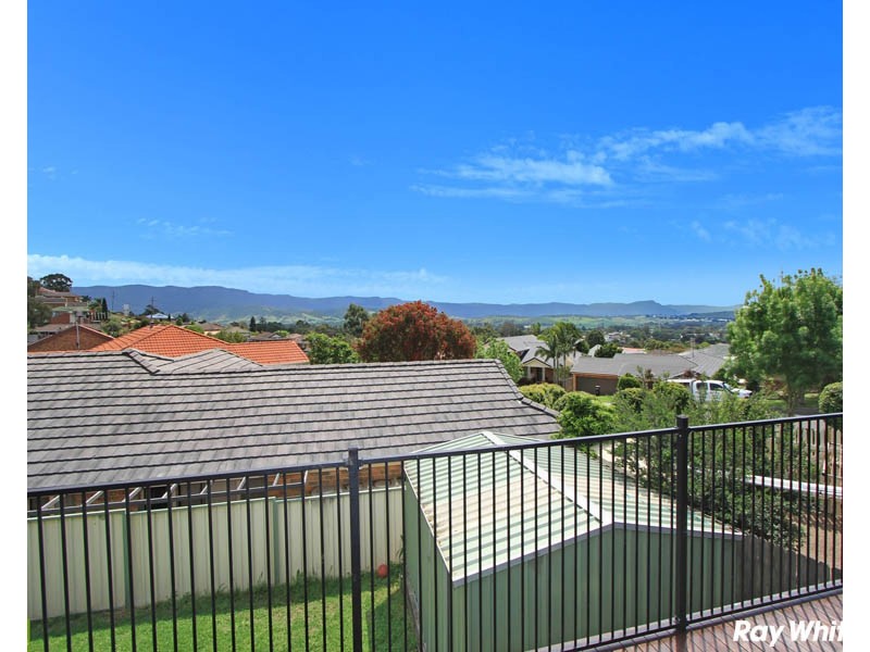 4 Barwon Place, Albion Park NSW 2527