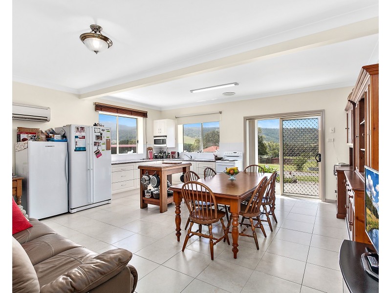 2751 Illawarra Highway, Albion Park NSW 2527