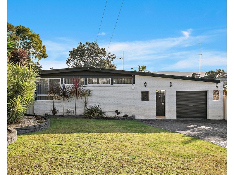 7 Gordon Avenue, Oak Flats NSW 2529
